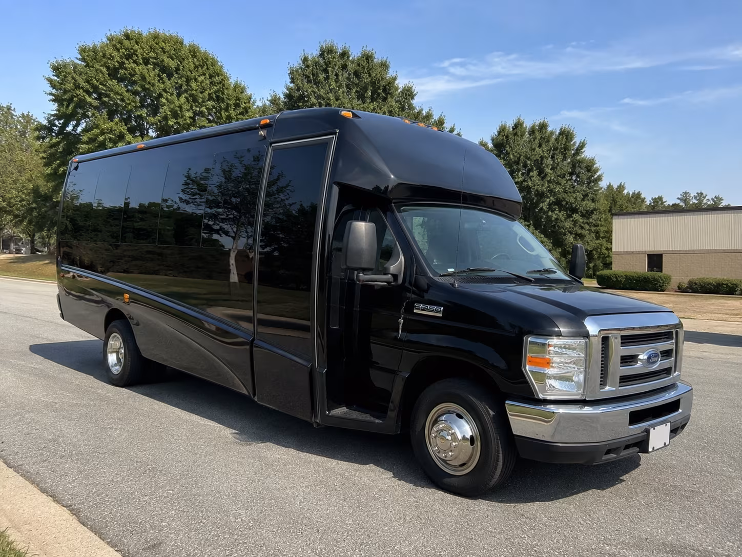 senior ministry and accessible bus rentals for edmond churches